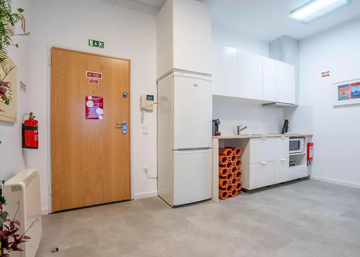 Hideaway By Lovelystay Апартаменты *