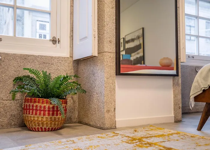 Апартаменты Hideaway By Lovelystay